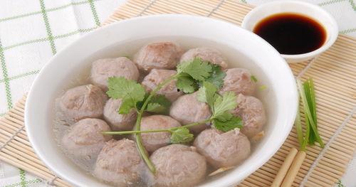 牛肉丸子爆料视频大全图片,视频大全图片带你探秘美食制作过程  第3张 牛肉丸子爆料视频大全图片,视频大全图片带你探秘美食制作过程  第3张