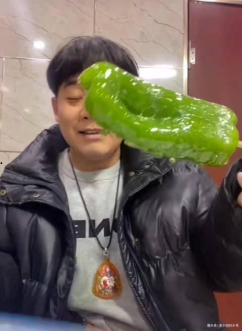 网红吃老汉瓜视频  第3张 网红吃老汉瓜视频  第3张