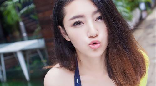 叶山瞳 在线观看,探寻虚拟与现实的交错之美  第3张 叶山瞳 在线观看,探寻虚拟与现实的交错之美  第3张