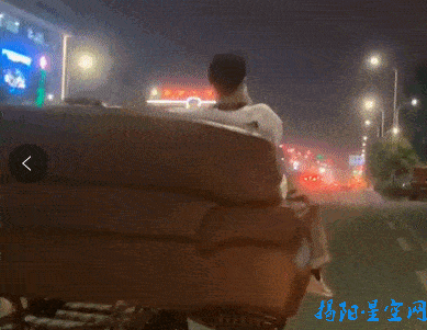 6点发爆料视频的人,揭开背后惊人真相  第2张 6点发爆料视频的人,揭开背后惊人真相  第2张