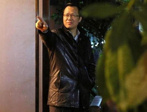 卓伟爆料明星回归视频,明星神秘回归,幕后故事大揭秘!  第2张 卓伟爆料明星回归视频,明星神秘回归,幕后故事大揭秘!  第2张